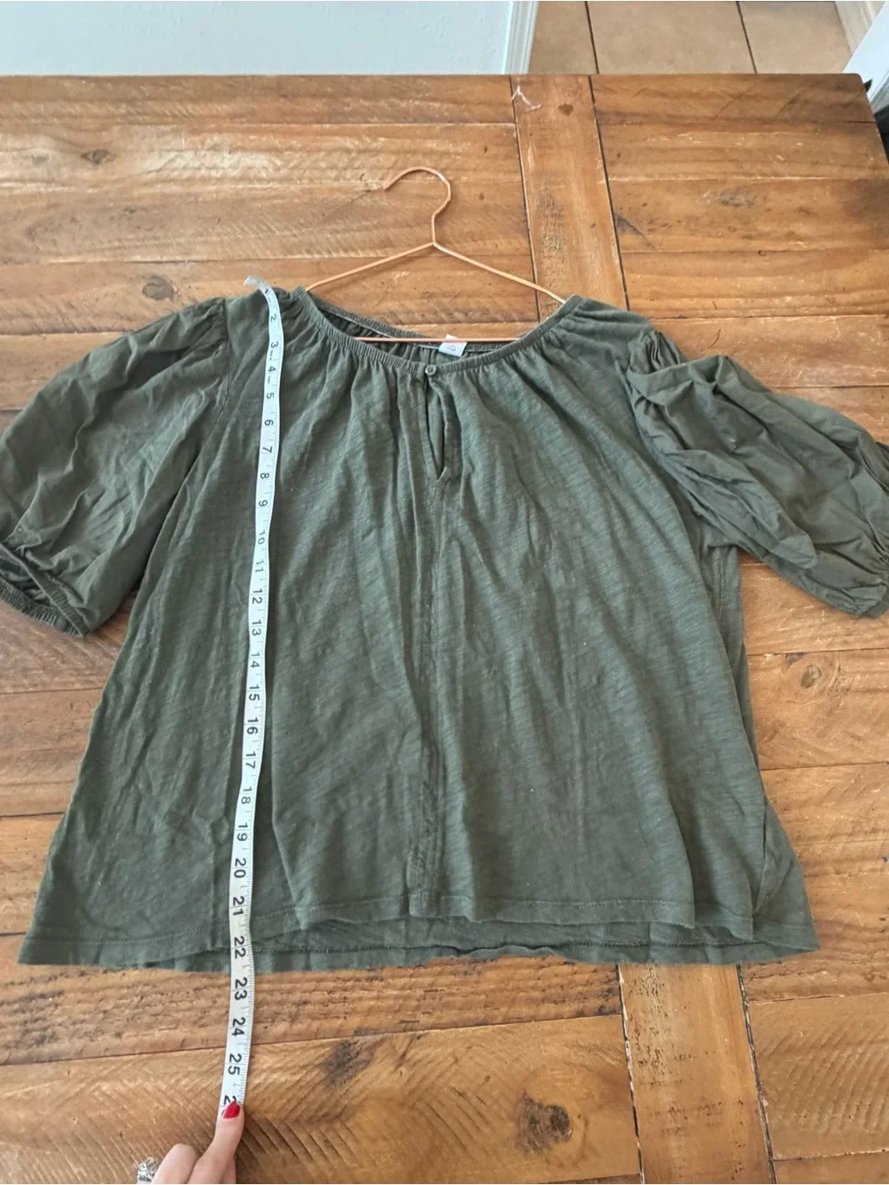 Old Navy Olive Green Puff-Sleeve Blouse size large